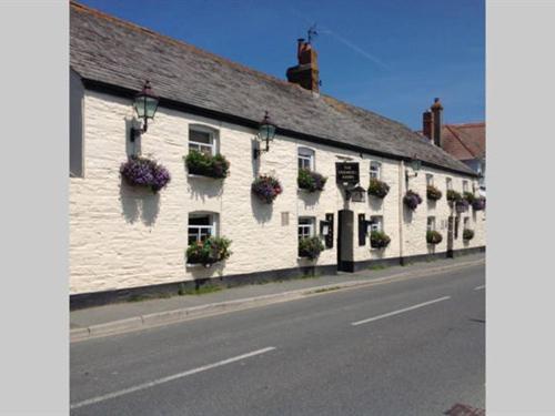 The Farmers Arms St Merryn Extérieur photo